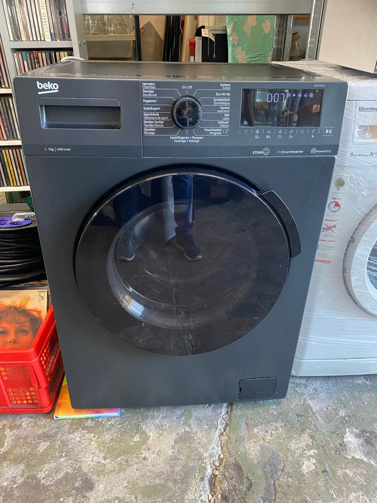 Beko WTV7742A1 Wasmachine - 7kg, 1400 toeren, Nette Staat, Ophalen, Zo goed als nieuw, Voorlader, Wolwasprogramma