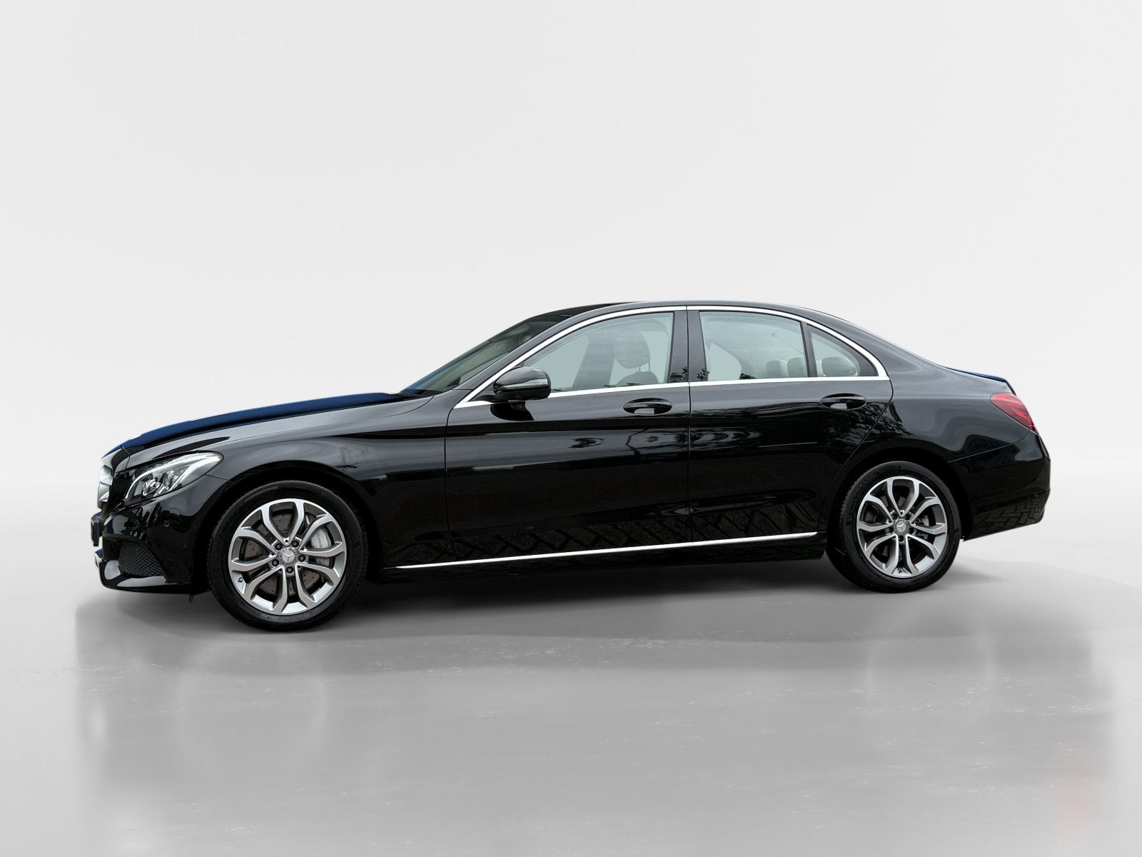 Mercedes-Benz C-klasse 350 e Lease Edition Plus Automaat, Auto's, Mercedes-Benz, Automaat, Achterwielaandrijving, Gebruikt, Zwart