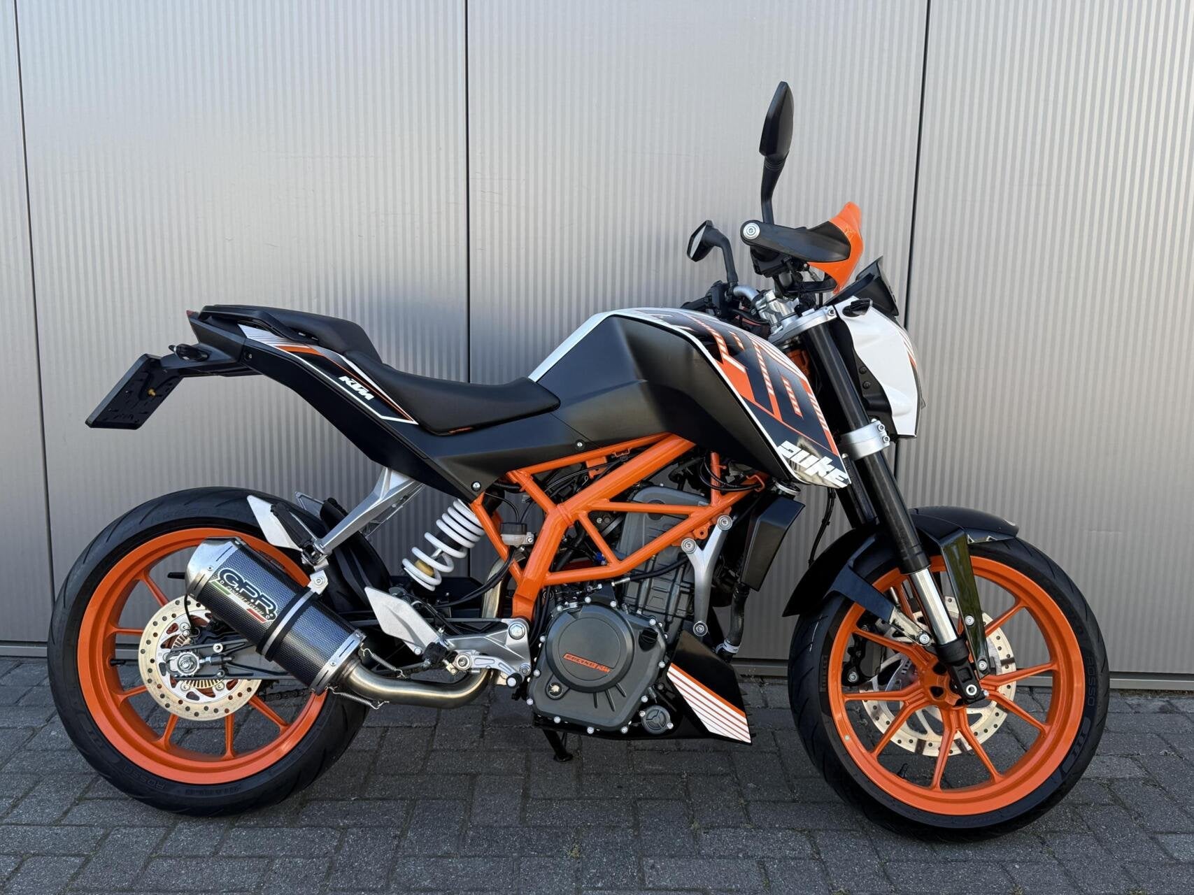 KTM 390 Duke ABS, Motoren, LED Verlichting, 373 cc, Toermotor, Handgeschakeld