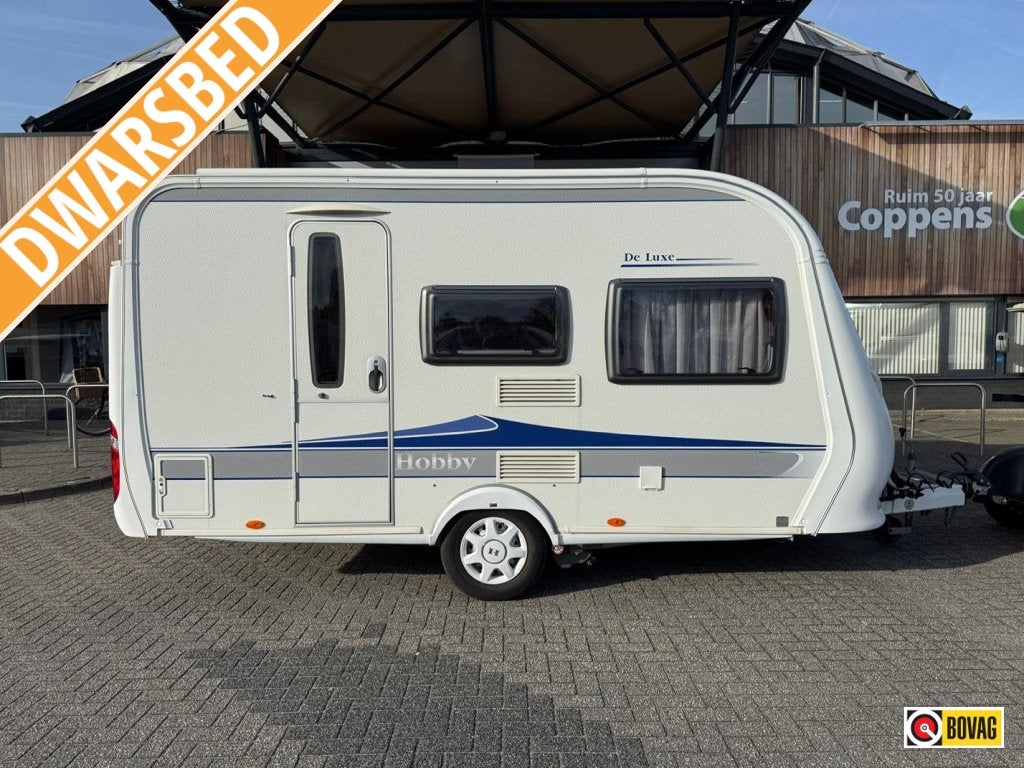 Hobby De Luxe 400 SF 2009 MOVER + TENT 240!!!, Caravans en Kamperen, Hobby, Dwarsbed, Bedrijf, Treinzit