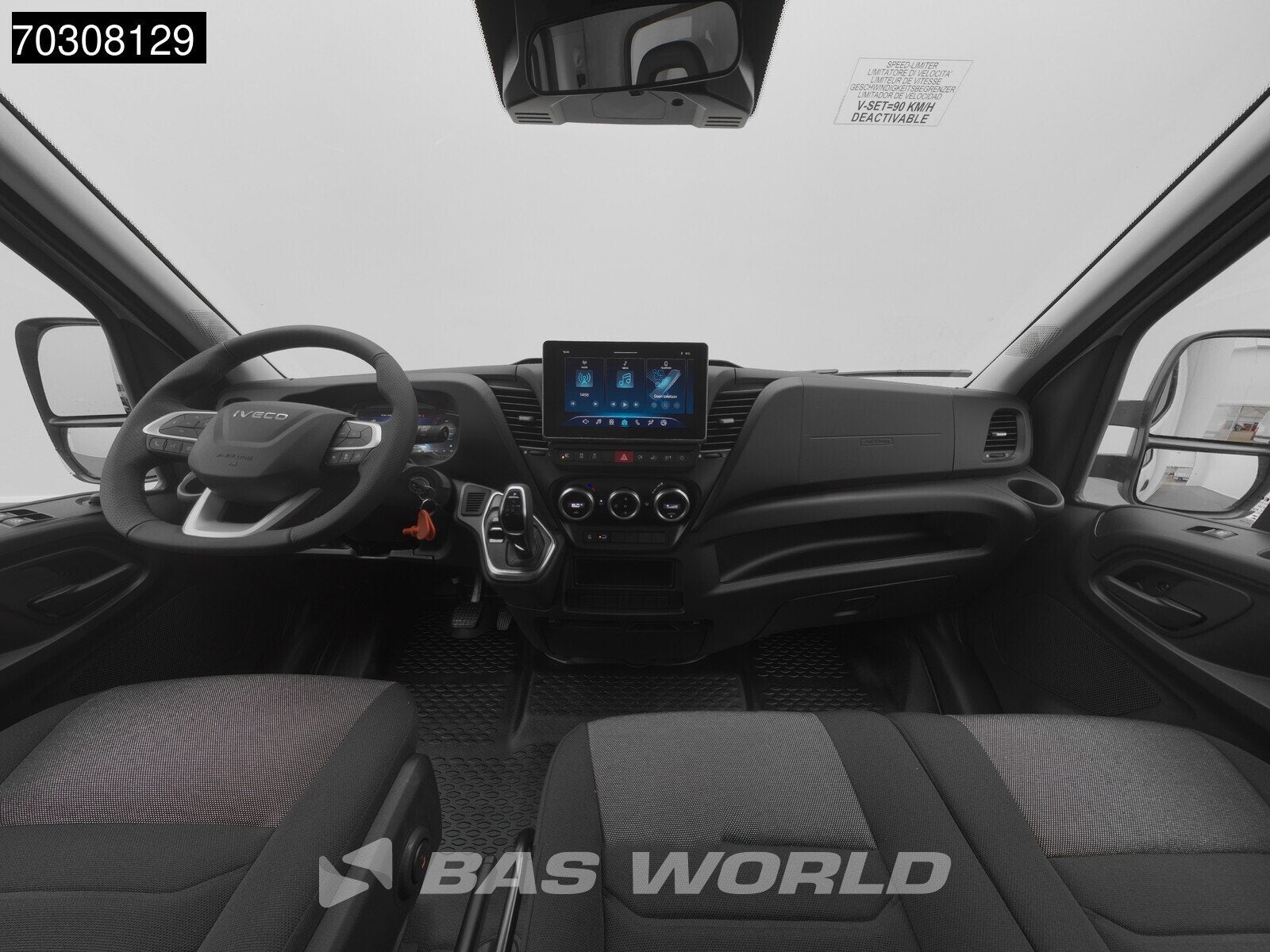 Iveco Daily 35S18 3.0L Automaat Laadklep 180PK Bakwagen ACC, Auto's, Bestelauto's, Automaat, Stoelverwarming, Stof, Euro 6