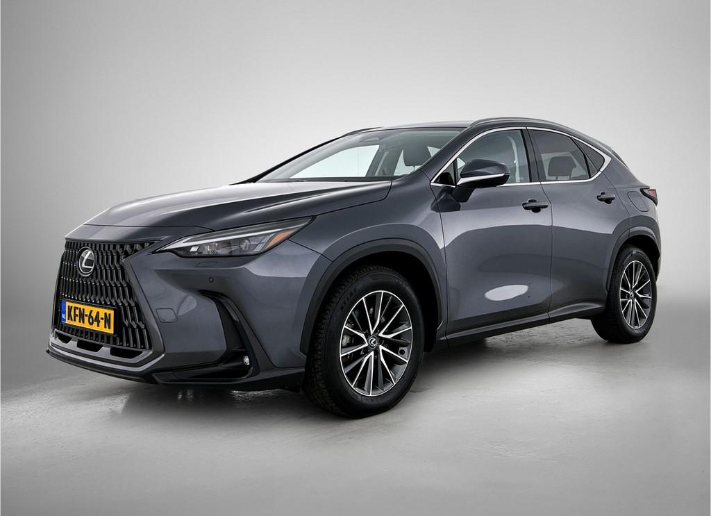 Lexus NX 450h+ AWD Luxury Line | Stoelverwarming | Stuurverw, Automaat, Gebruikt, 4 cilinders, Bedrijf