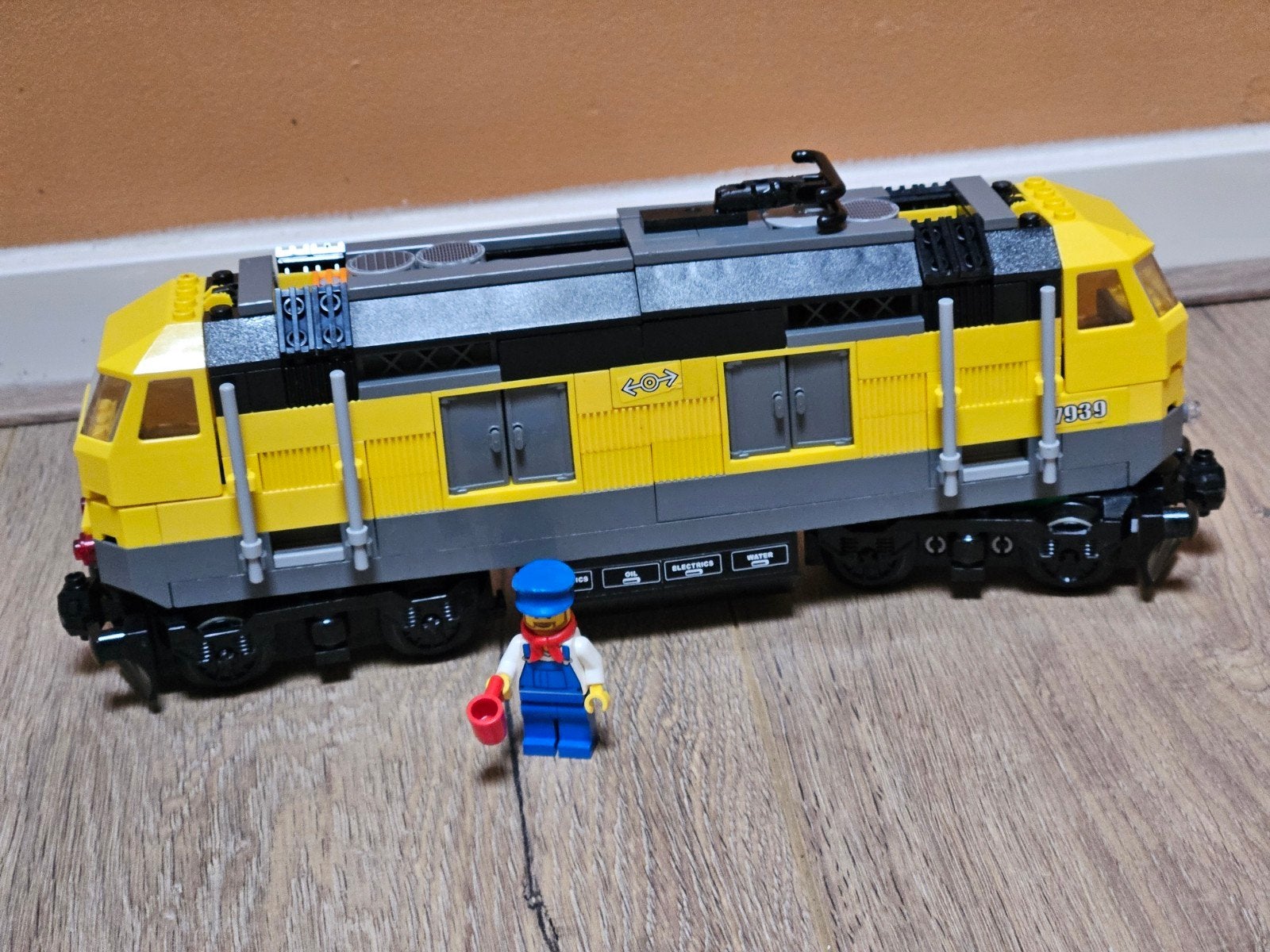 Lego goederentrein 7939 compleet, Ophalen of Verzenden, Zo goed als nieuw