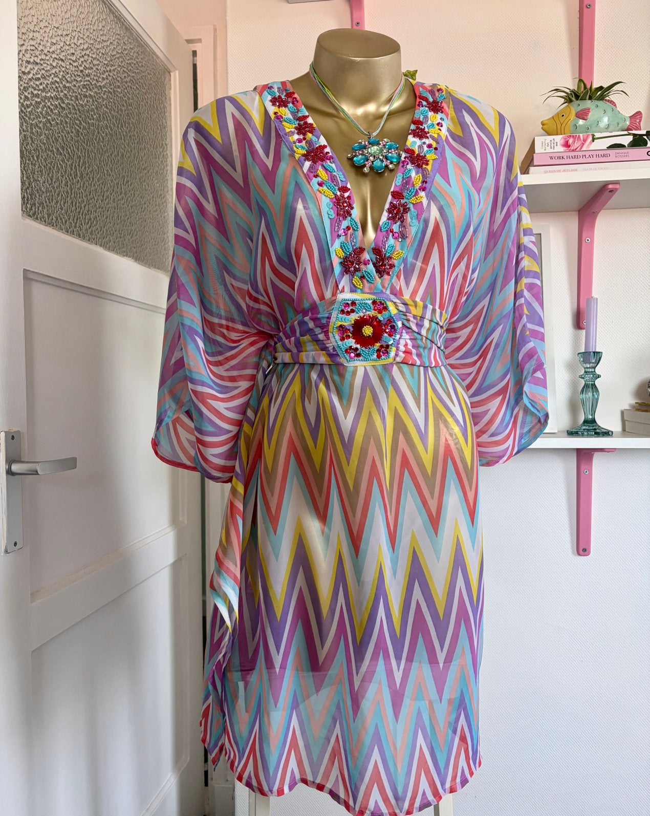 Strand kaftan jurk kimono met pailetten en kralen, Ophalen of Verzenden, Zo goed als nieuw, Onder de knie