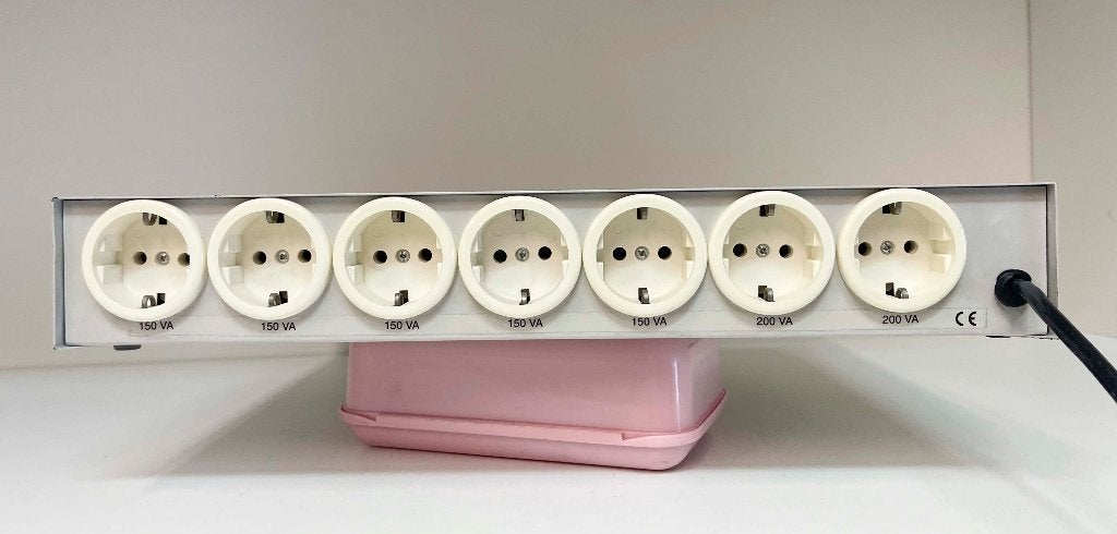 Conrad Electronic power Manager(7 schakelbare stopcontacten), Doe-het-zelf en Verbouw, N, Conrad, Ophalen of Verzenden, Stopcontact