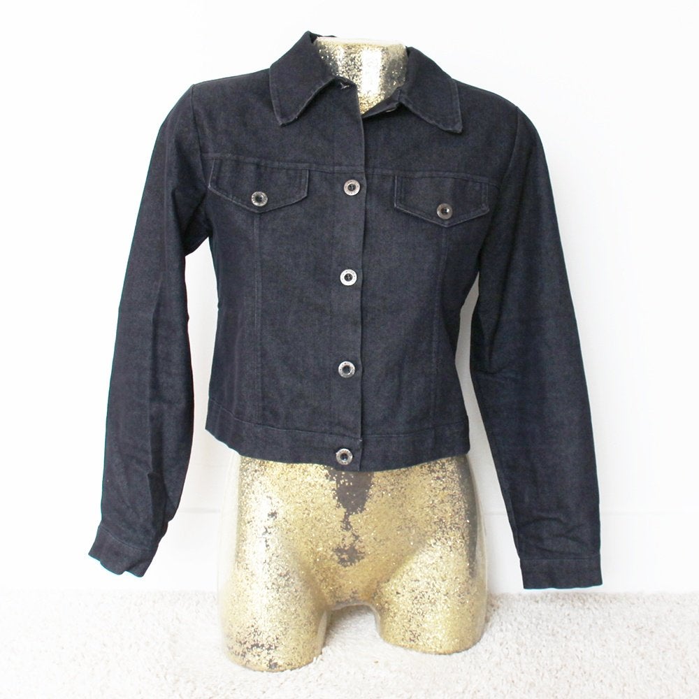 M.L.D. Jasje (S) - 39 € 20,-