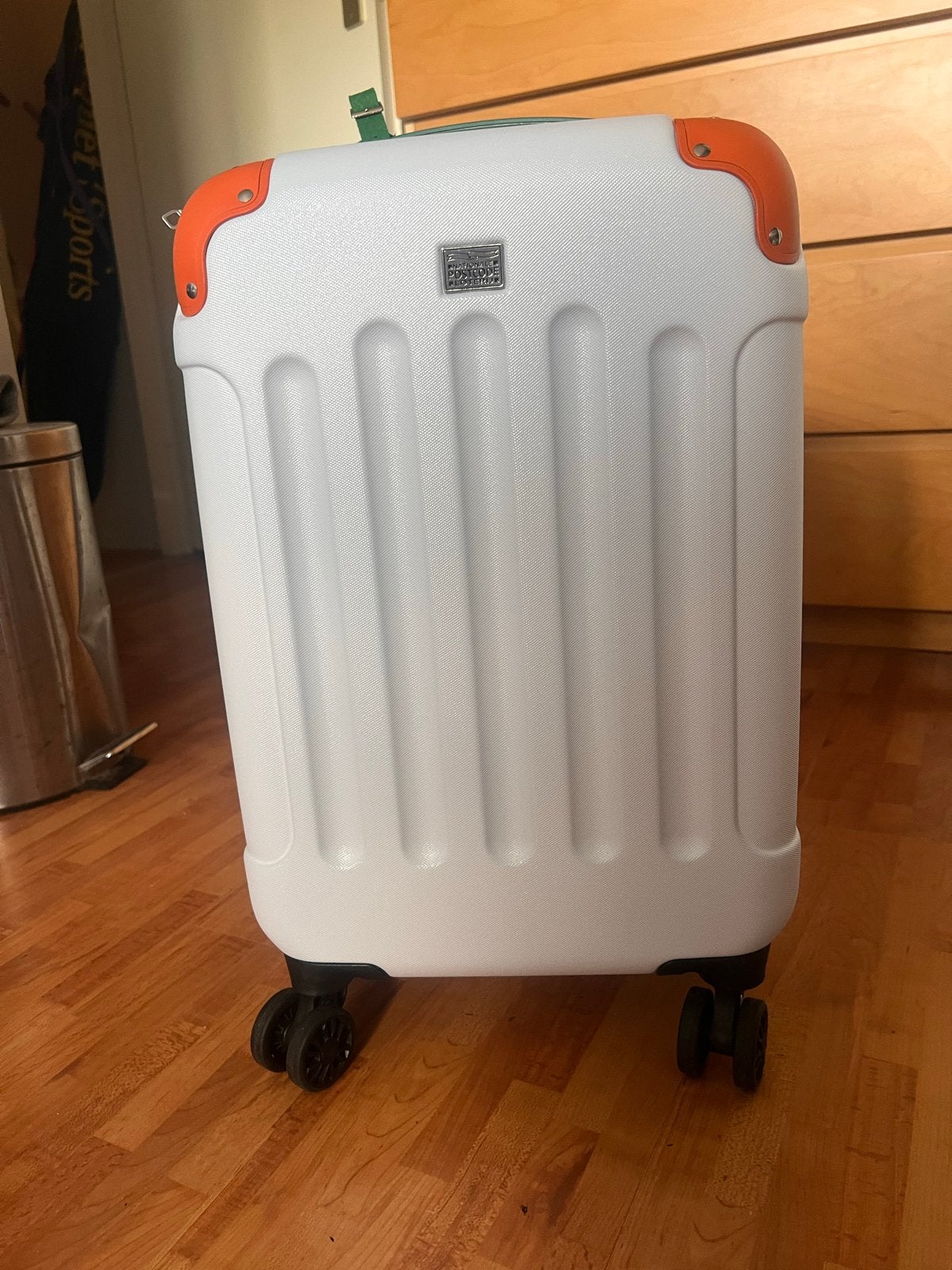 2x Nieuw reiskoffertje in doos - Ideaal voor korte trips, Sieraden, Tassen en Uiterlijk, Ophalen, 20 tot 30 cm, Wit, Minder dan 40 cm