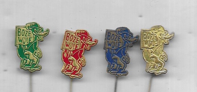4 X BOZE WOLF SPELDEN UIT 1 SERIE, Ophalen of Verzenden, Gebruikt, Merk, Speldje of Pin