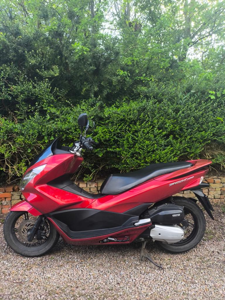 Mooie Honda PCX 150 2015 | Lage KM!!, Motoren, Onderdelen | Honda, Gebruikt, Ophalen