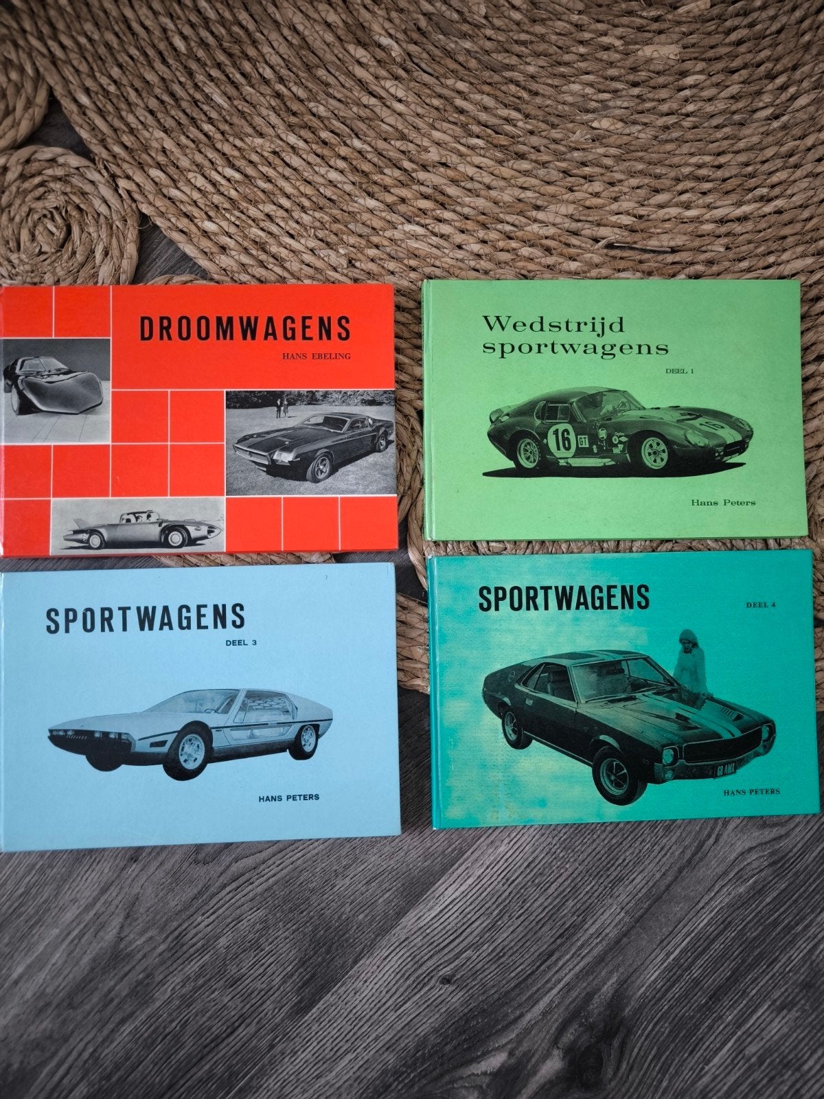set van 4 vintage auto boeken, Ophalen of Verzenden, Gelezen, Algemeen