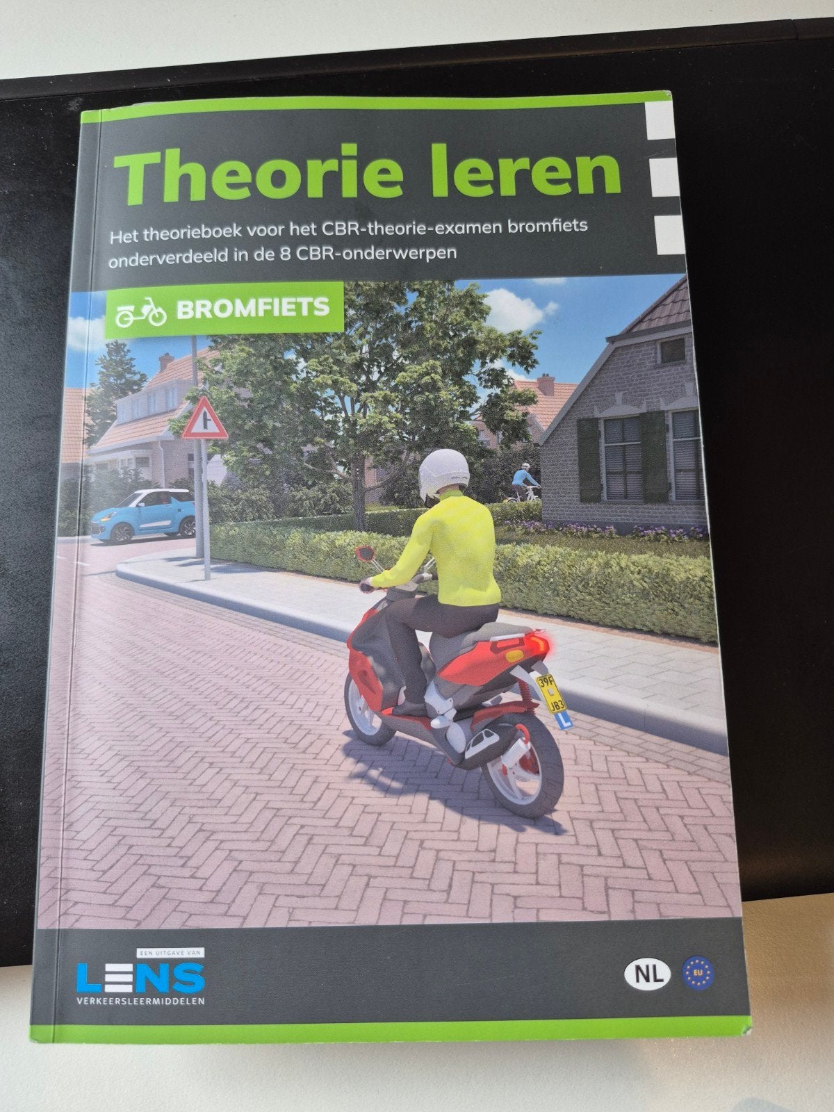 Theorie leren bromfiets - CBR theorie-examen, Overige vakken, Ophalen of Verzenden, Zo goed als nieuw, LENS Verkeersleermiddelen
