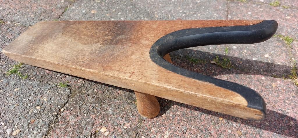 Laarzenknecht, hout met rubberen rand, Ophalen of Verzenden, Gebruikt, Overige soorten