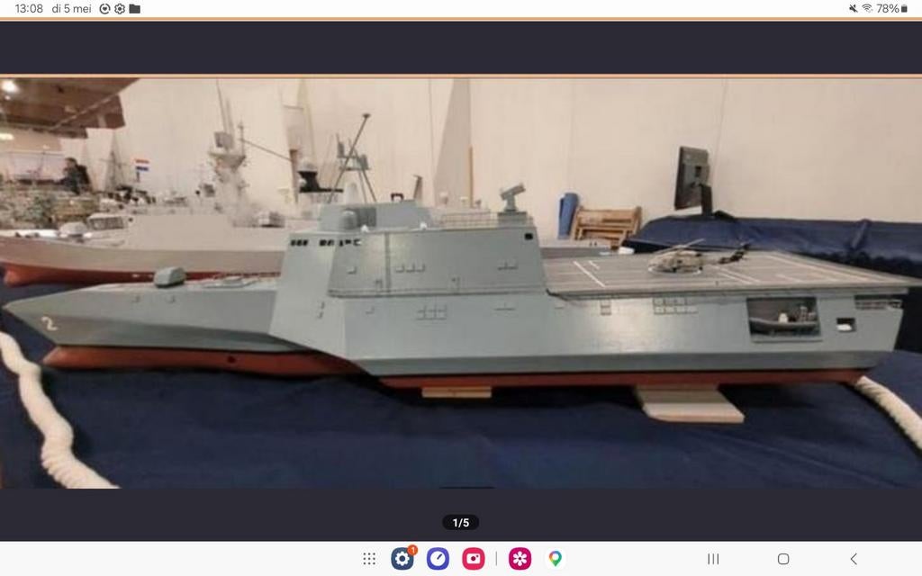 Aangeboden USS Independence rc model, Hobby en Vrije tijd, Modelbouw | Boten en Schepen, Ophalen, Zo goed als nieuw