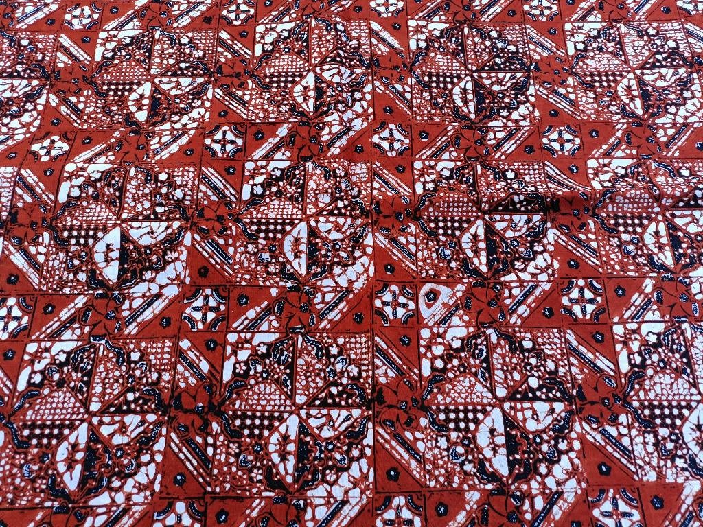 Origineel BATIK (tulis) rode lap stof 2.60 x 1.00 mtr (LS22), Hobby en Vrije tijd, Stoffen en Lappen, Overige kleuren, Ophalen of Verzenden