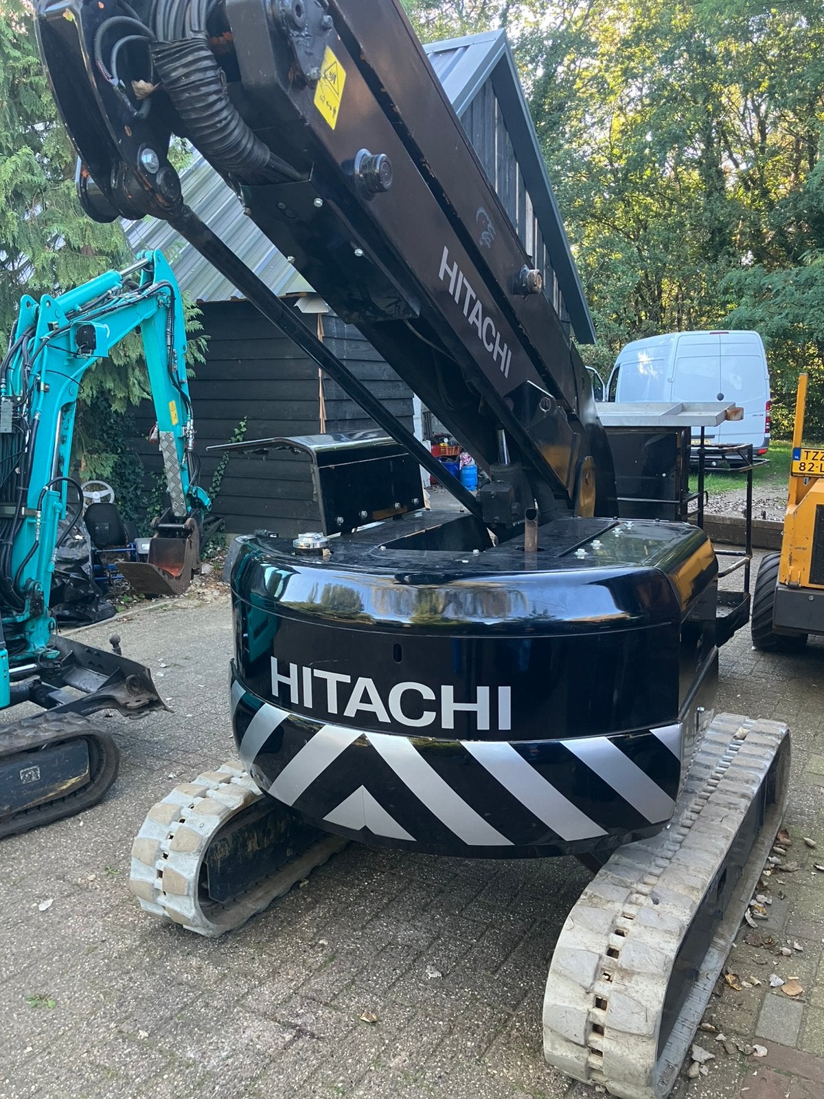 Hitachi HX64b rups hoogwerker zwart, Ophalen