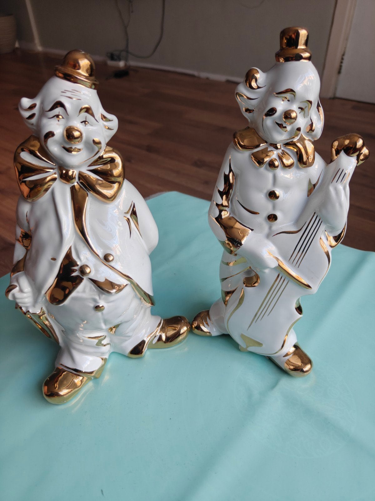 Vintage Italiaanse Porseleinen Clowns – 24K Goud Accenten, Ophalen of Verzenden