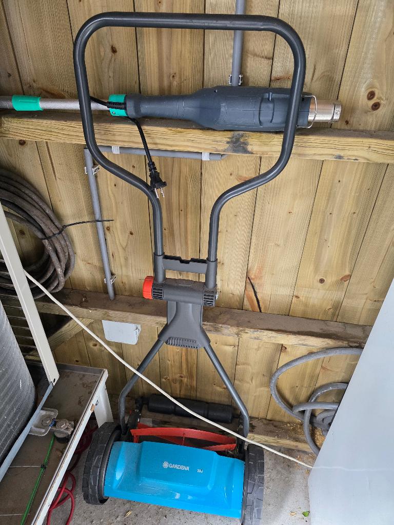Gardena 330 kooimaaier in absolute nieuwstaat., Tuin en Terras, Grasmaaiers, Ophalen, Handgrasmaaier, Zo goed als nieuw, 30 t/m 39 cm