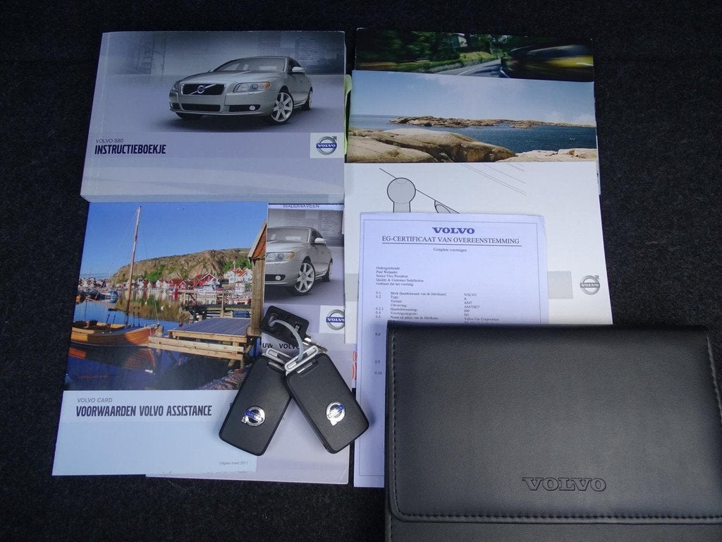 Volvo S80 2.0 T5 Limited Edition - AUTOMAAT - PANORAMADAK -, Euro 5, 4 cilinders, Zwart, Lichtsensor