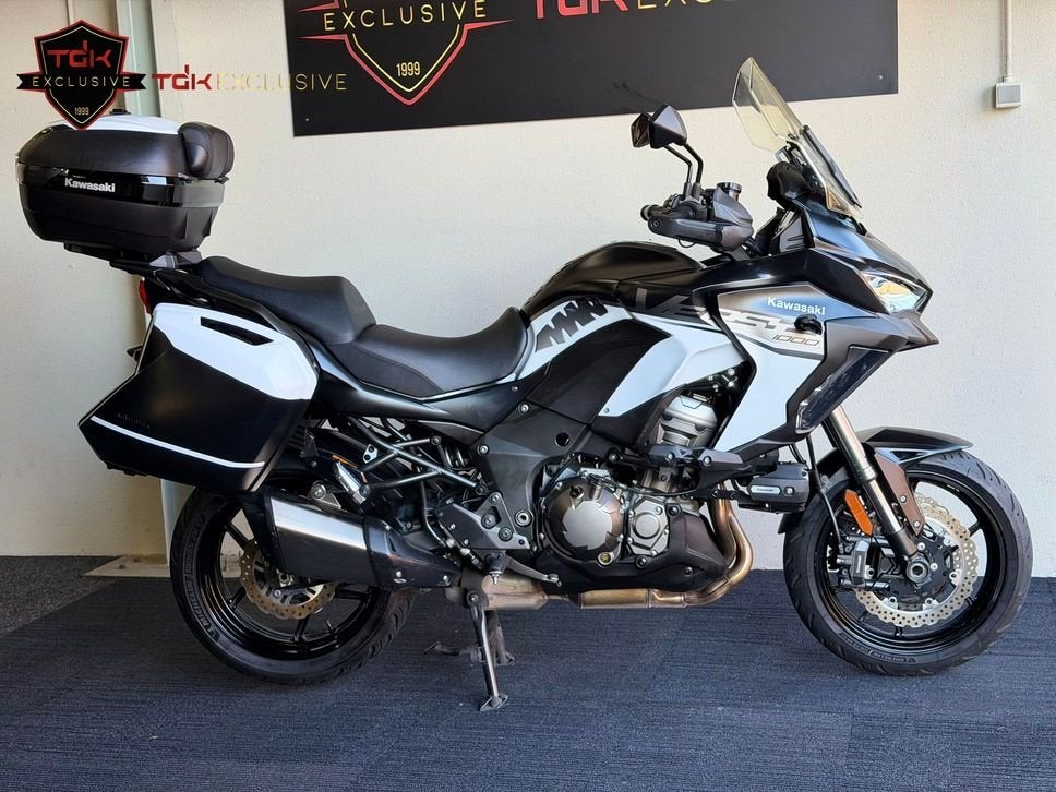 KAWASAKI VERSYS 1000 SE GRAND TOURER (GT 650 1100 S), Motoren, 4 cilinders, Motorrijbewijs A, Bedrijf, Onbekend