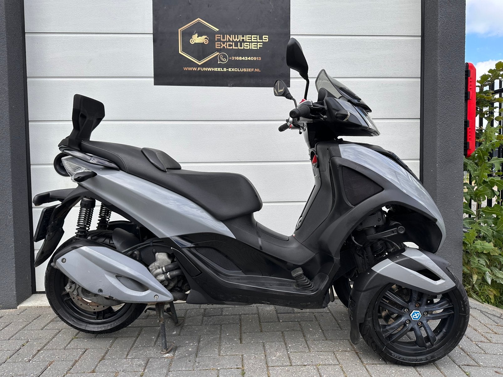 Piaggio MP3 Yourban 300 Nardo | Autorijbewijs B Motorscooter, Scooter, Automaat, 278 cc, 1 cilinder