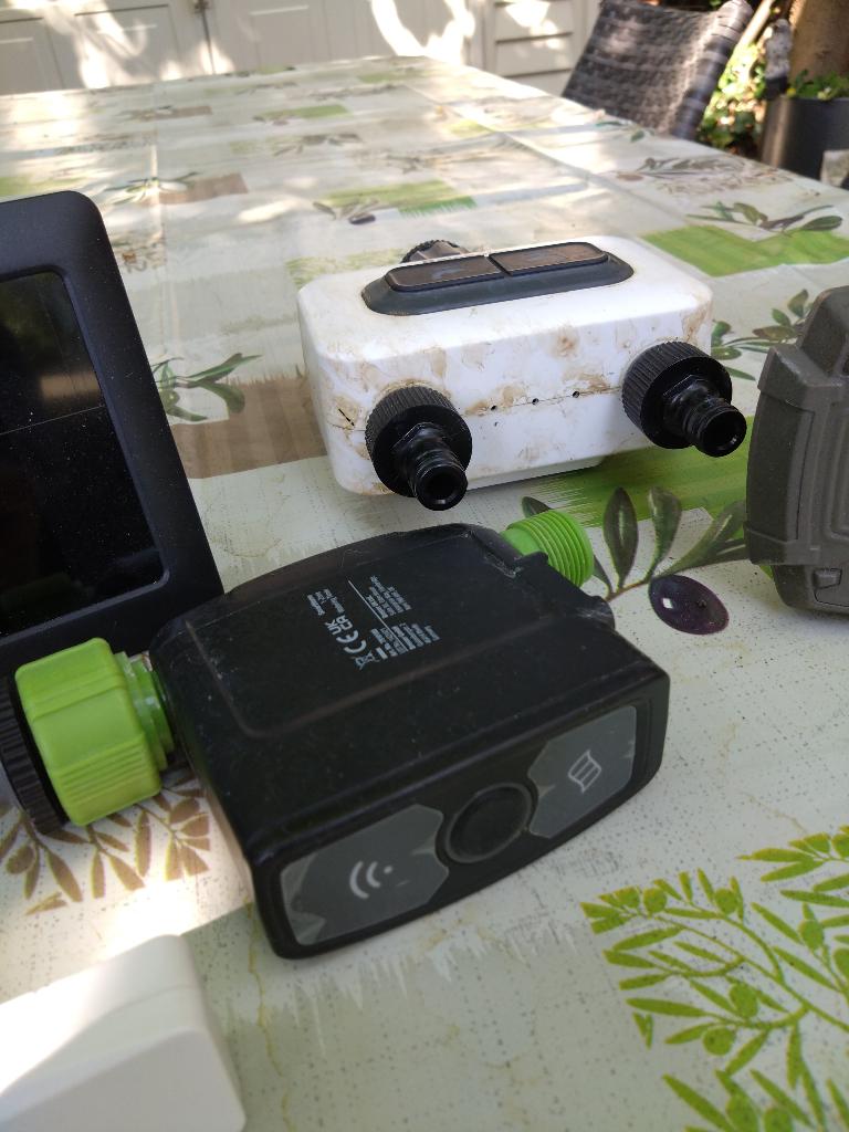 Beregeningsinstallatie met weerstation, Tuin en Terras, Verzenden, Zo goed als nieuw, Bestuurbaar via app