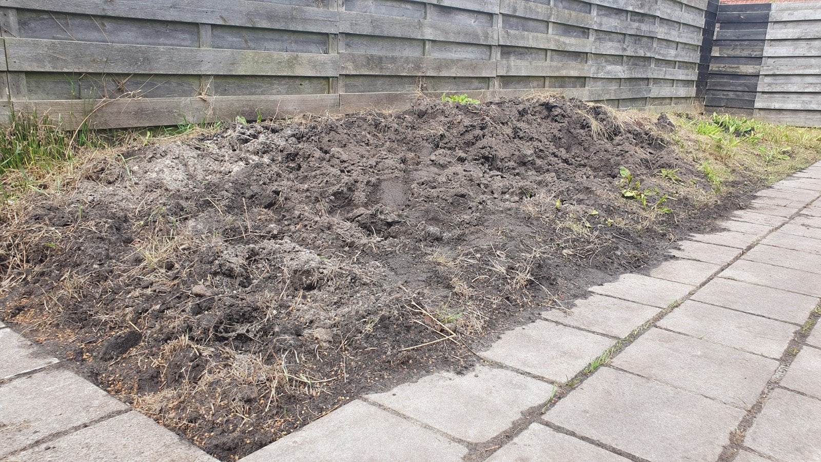 Gratis af te halen tuinaarde 2 kuub, Ophalen of Verzenden, Tuinaarde