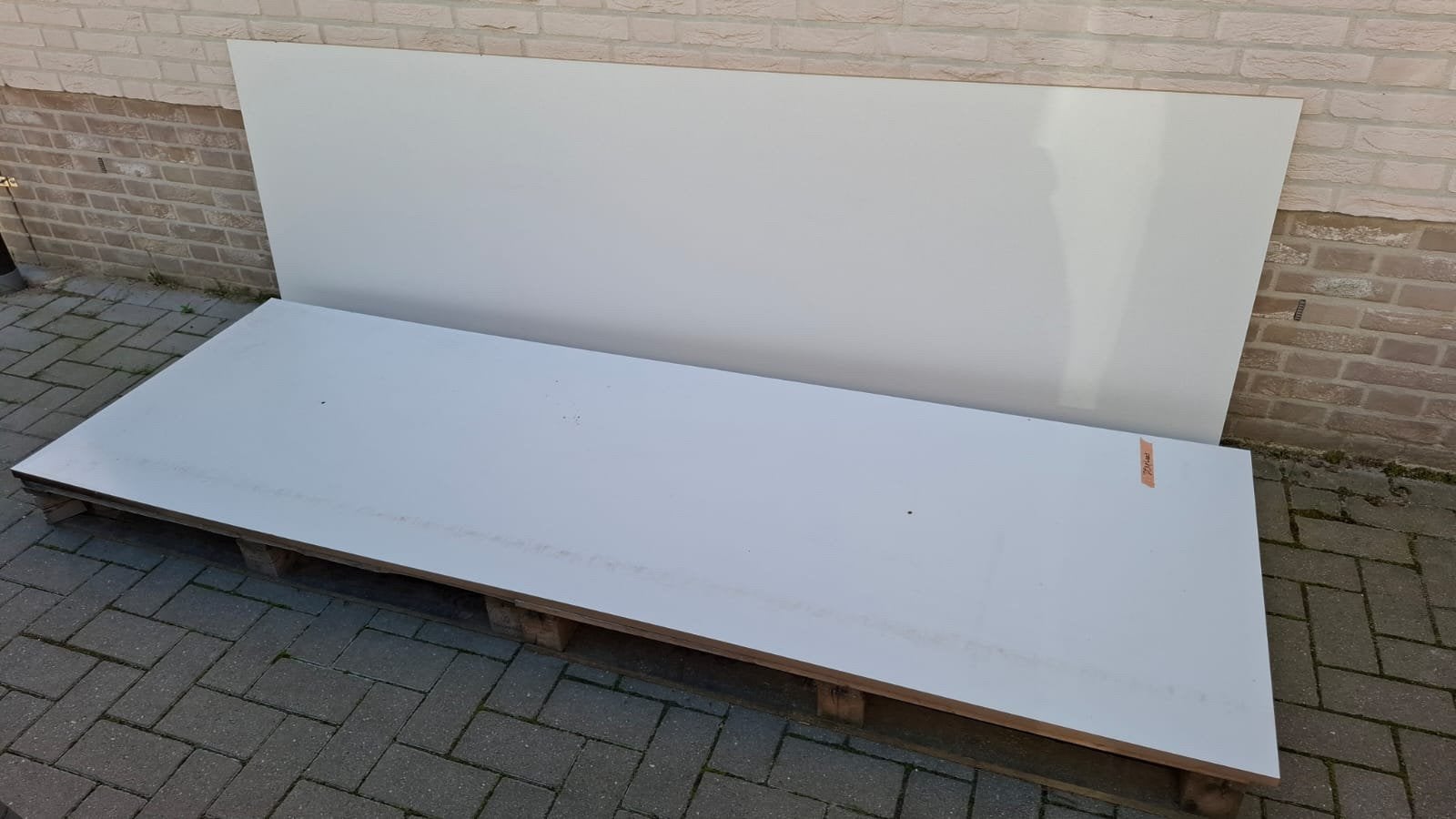 Witte planken op pallet - 240x80 cm, Ophalen, Gebruikt, Hout