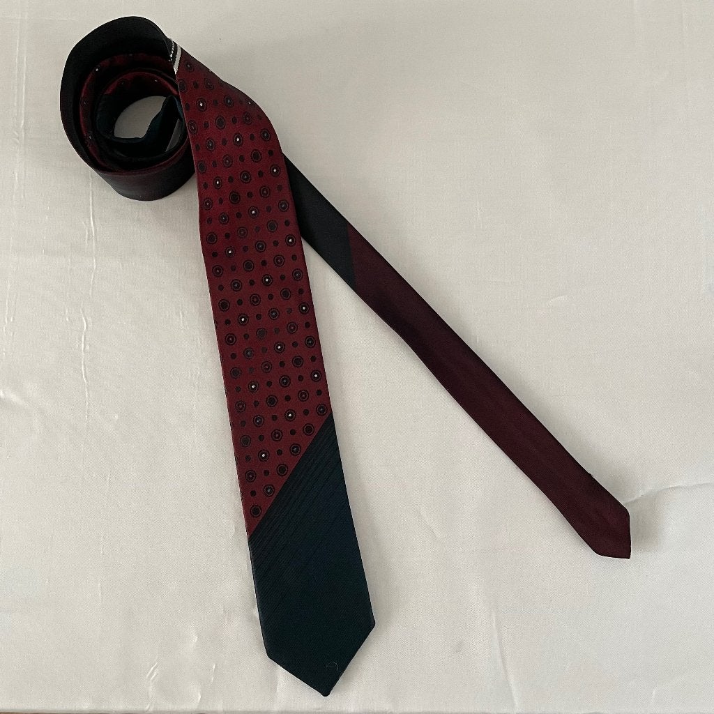 Stropdas Y2K bordeaux rood, Paisley, Ophalen of Verzenden, Zo goed als nieuw, Rood, Met patroon