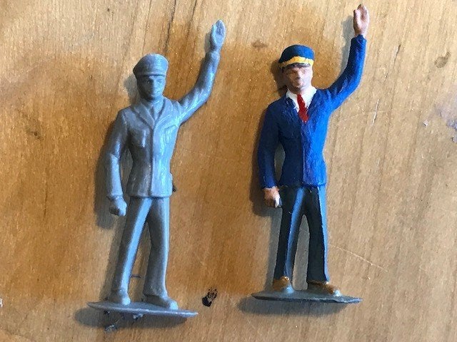 Handgeschilderde treinbeambte op H0 schaal, Hobby en Vrije tijd, Ophalen of Verzenden, Nieuw, 1:50 of kleiner, Figuur of Figuren