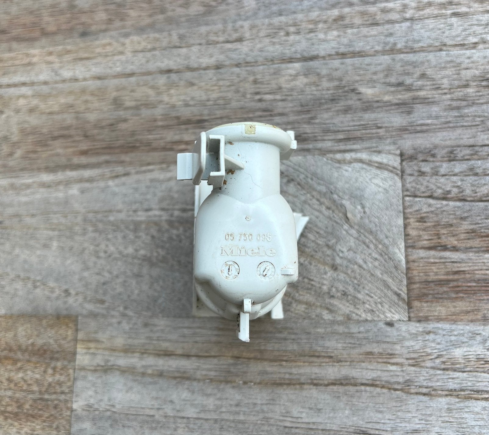 Miele Terugslagventiel Vaatwasser – Type 05750095 / 5750095, Ophalen of Verzenden, Zo goed als nieuw