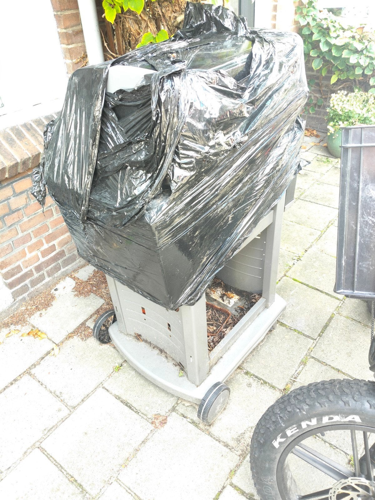 Gebruikte barbecue, Ophalen, Gebruikt, Onbekend