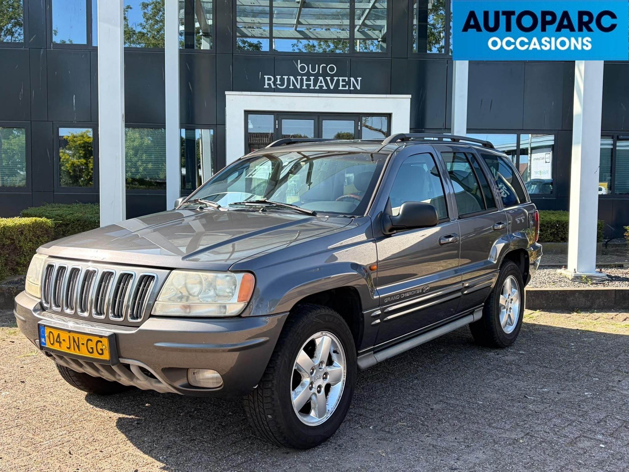 Jeep Grand Cherokee 4.7i V8 Overland High Output , YOUNGTIME, Auto's, Automaat, Gebruikt, 8 cilinders, 258 pk