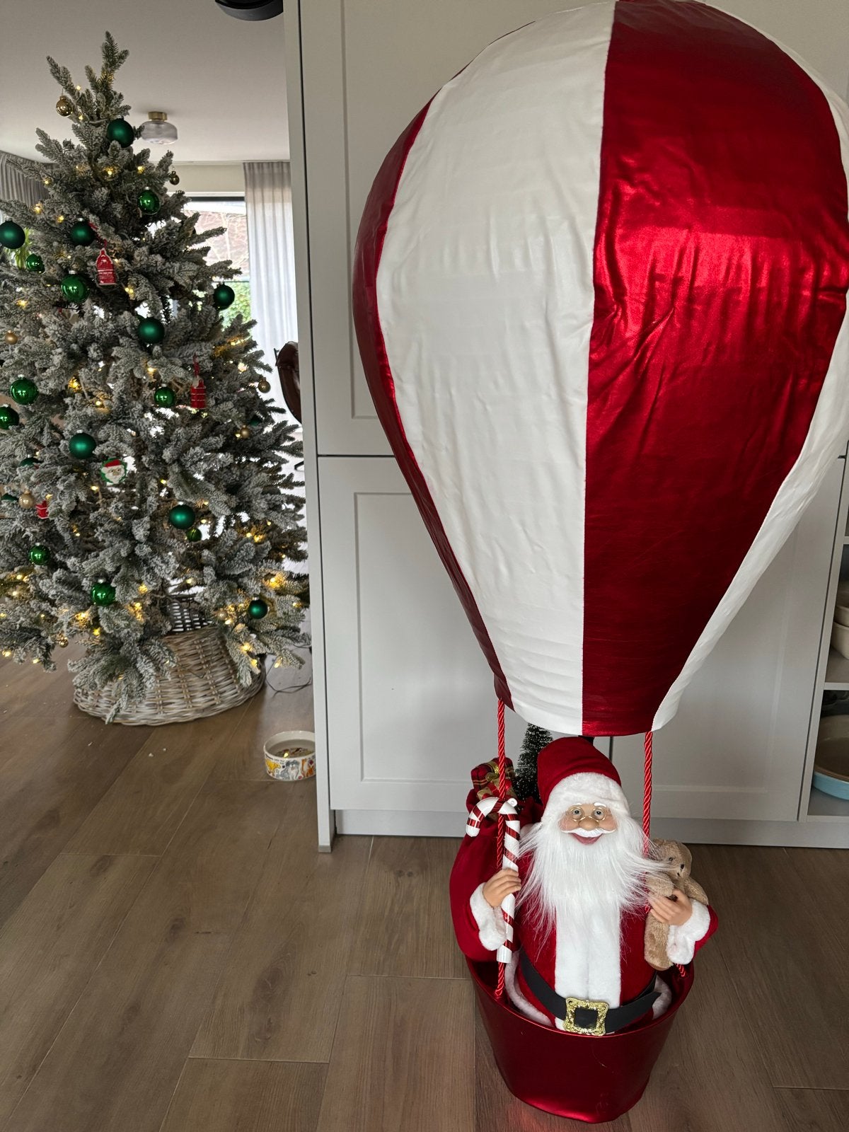Kerstman in pop-up luchtballon, Ophalen, Zo goed als nieuw