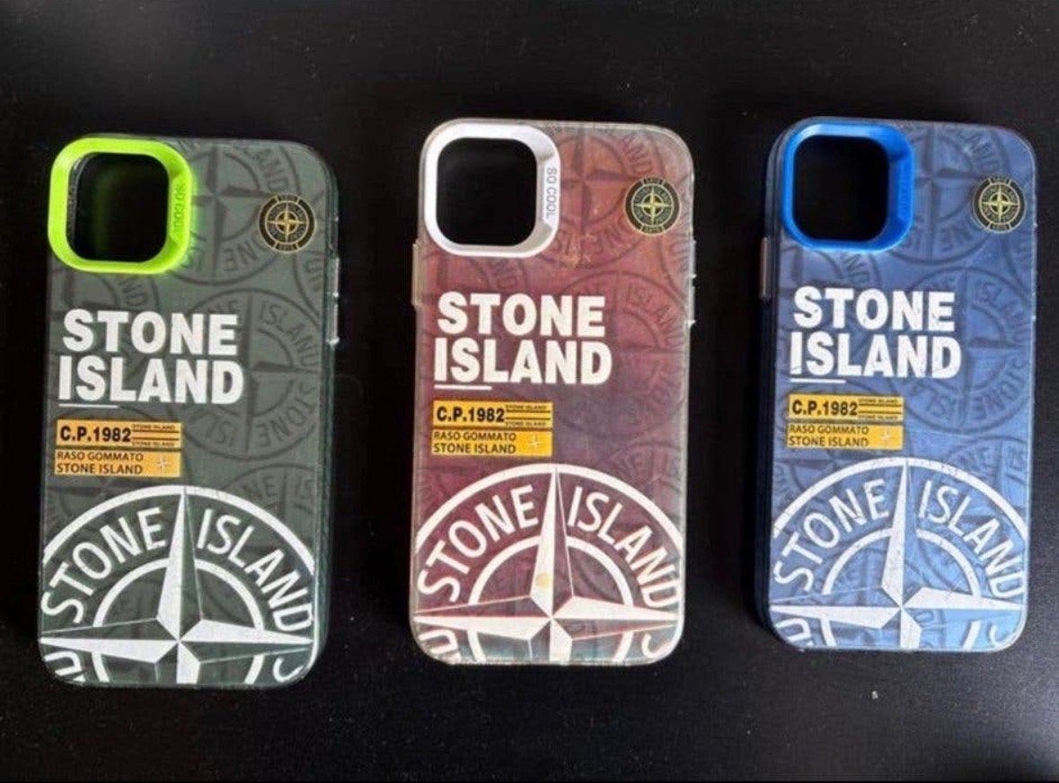 Stone Island hoesjes iPhone 11 per stuk te koop of in 1 keer, IPhone 11, Verzenden, Hoesje of Tasje, Stone Island