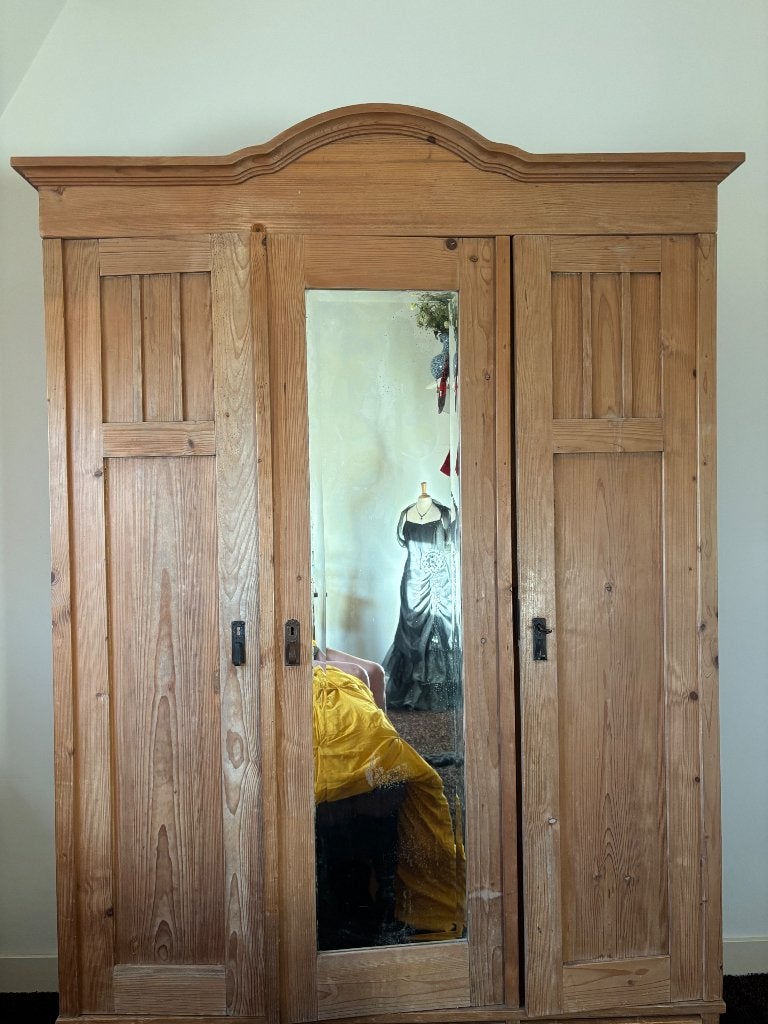Kledingkast oud grenen, Gebruikt, Oud antiek grenen/vintage, 100 tot 150 cm, 50 tot 75 cm