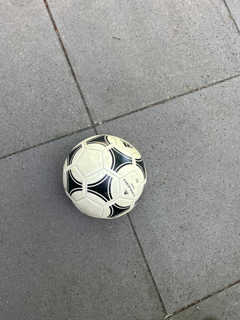 Adidas Tango voetbal - Maat 5, Maat XL, Ophalen, Gebruikt, Bal