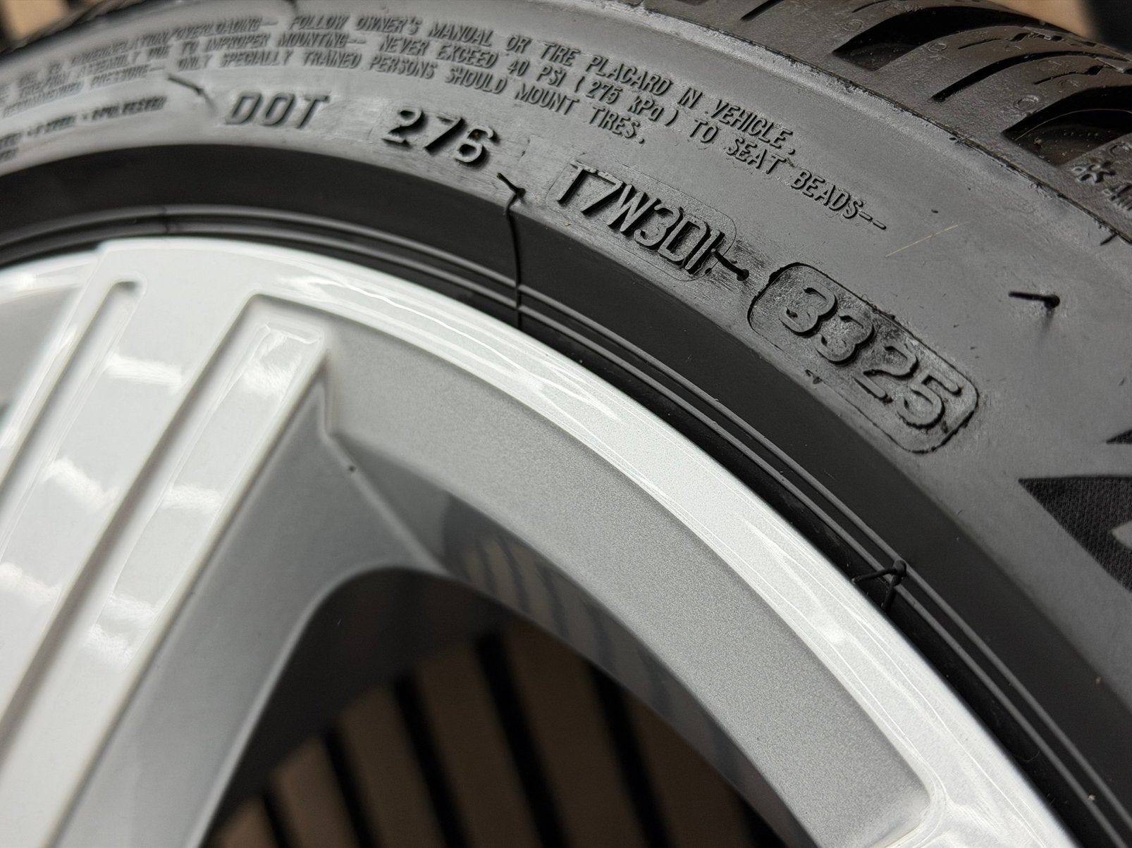 Originele 18 inch VW Golf Bergamo 5x112 ET51 Bridgestone AO, Auto-onderdelen, Banden en Velgen, Ophalen, 18 inch, ., Banden en Velgen
