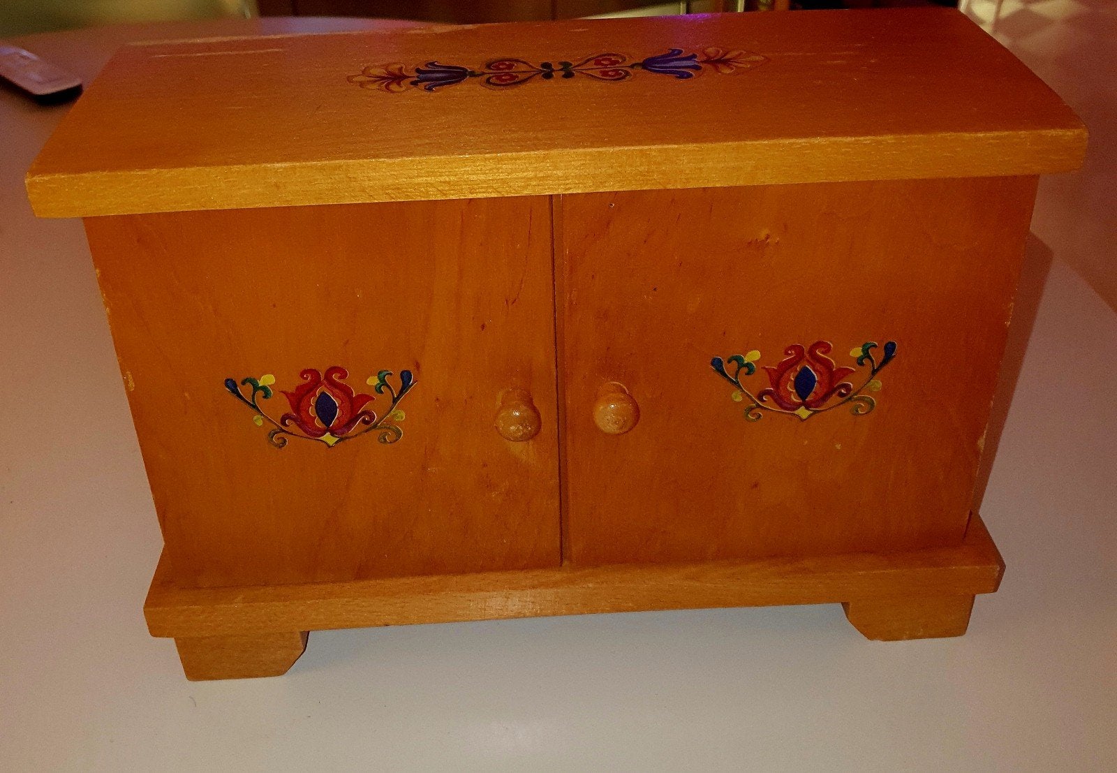 Miniatuur kastje van hout, Antiek en Kunst, Ophalen