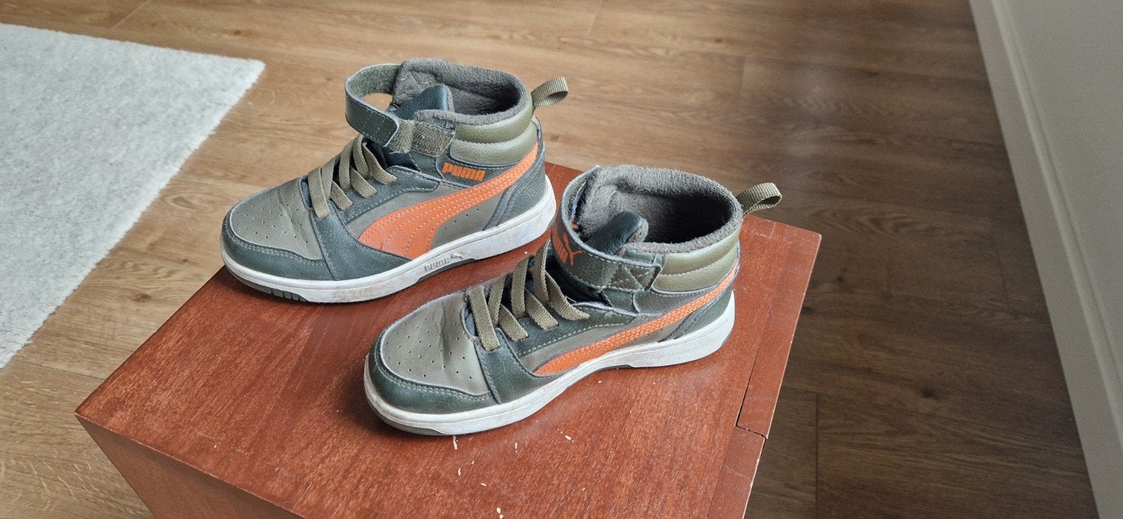 Puma sneakers hoog maat 31 groen/ oranje, Gebruikt, Puma, Schoenen, Ophalen of Verzenden