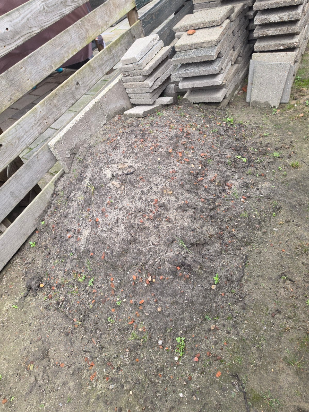 Foto 2 van gratis Zwarte grond / tuinaarde