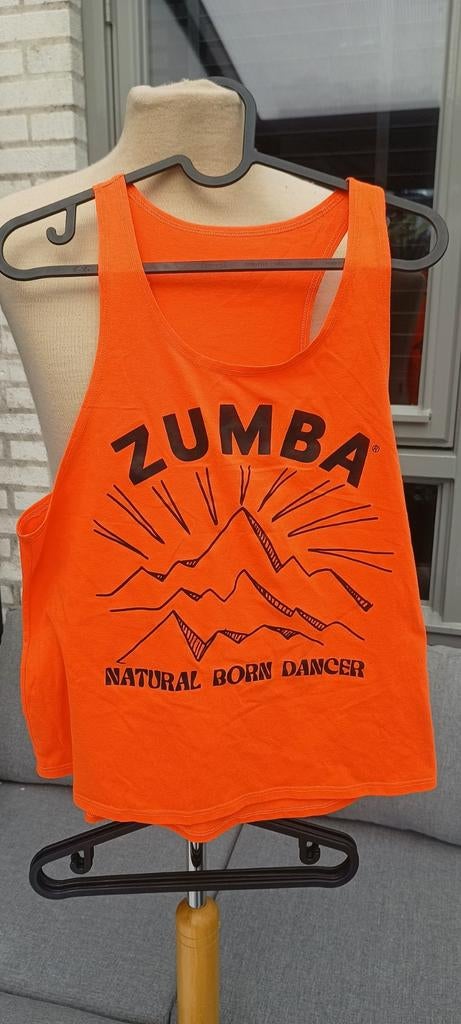 Mooie oranje Zumba top met zwarte opdruk maat S zgan, Ophalen, Zo goed als nieuw