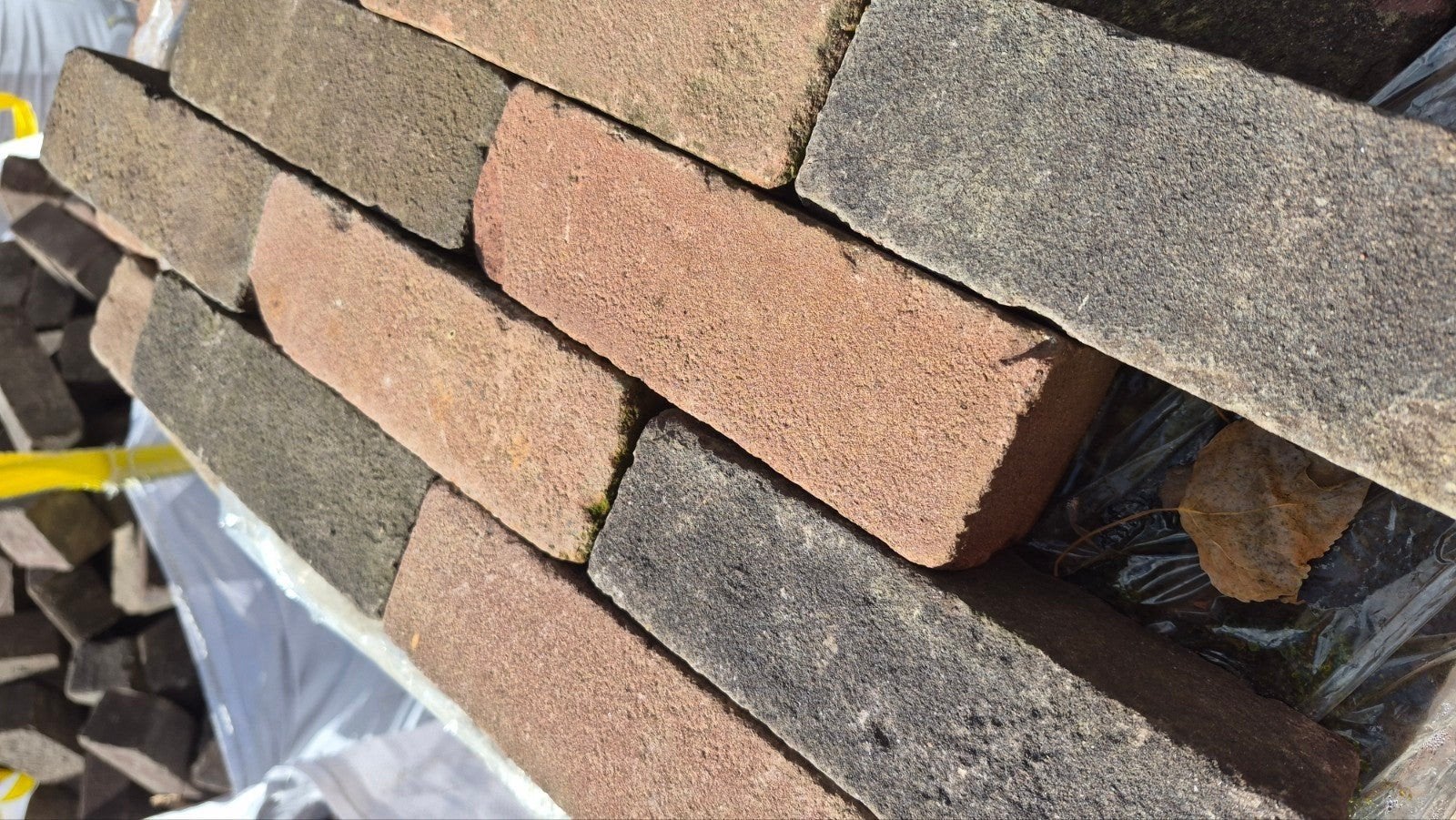 🧱✅️16.5M2 GEBAKKEN DIKFORMATEN., Tuin en Terras, Tegels en Klinkers, Ophalen of Verzenden, Gebruikt, Keramiek, Klinkers