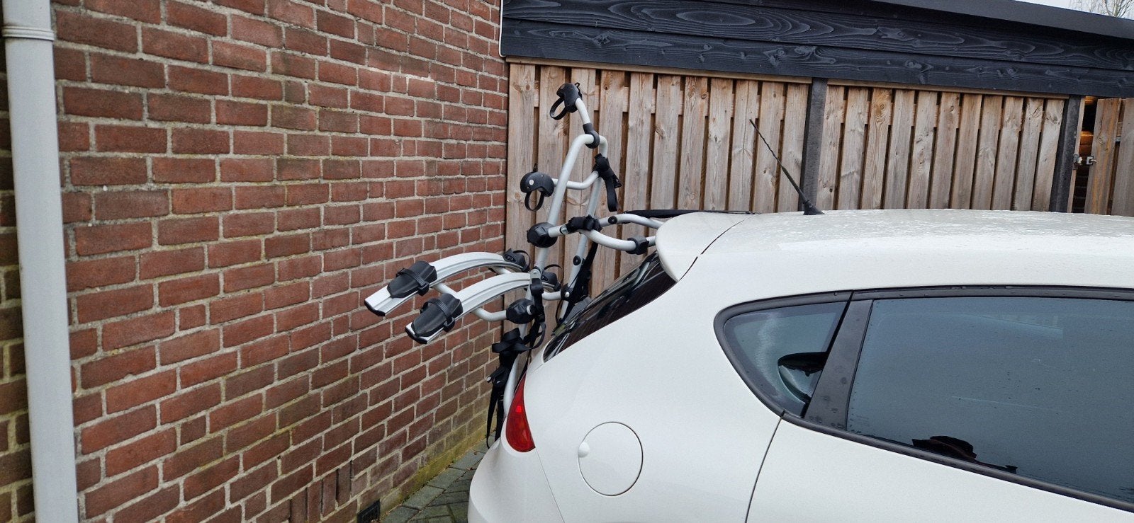 Nordrive Radius 2 trekhaakloze fietsendrager, Zo goed als nieuw, 2 fietsen, Elektrische fiets, Achterklepdrager