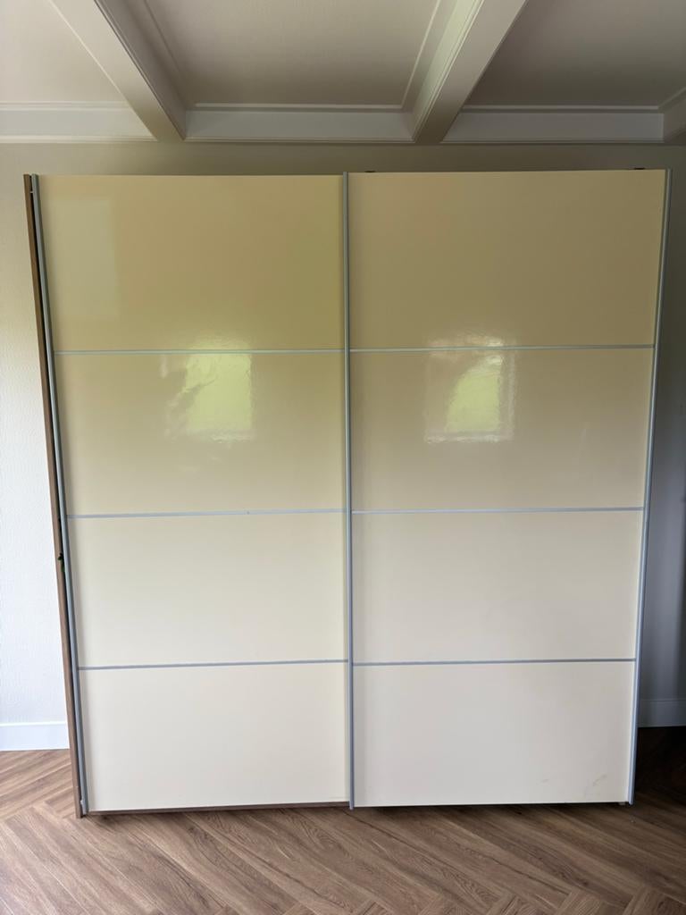 Ruime kledingkast met schuifdeuren - 203x200x45 cm, Huis en Inrichting, Kasten | Kledingkasten, Ophalen, Gebruikt, 200 cm of meer