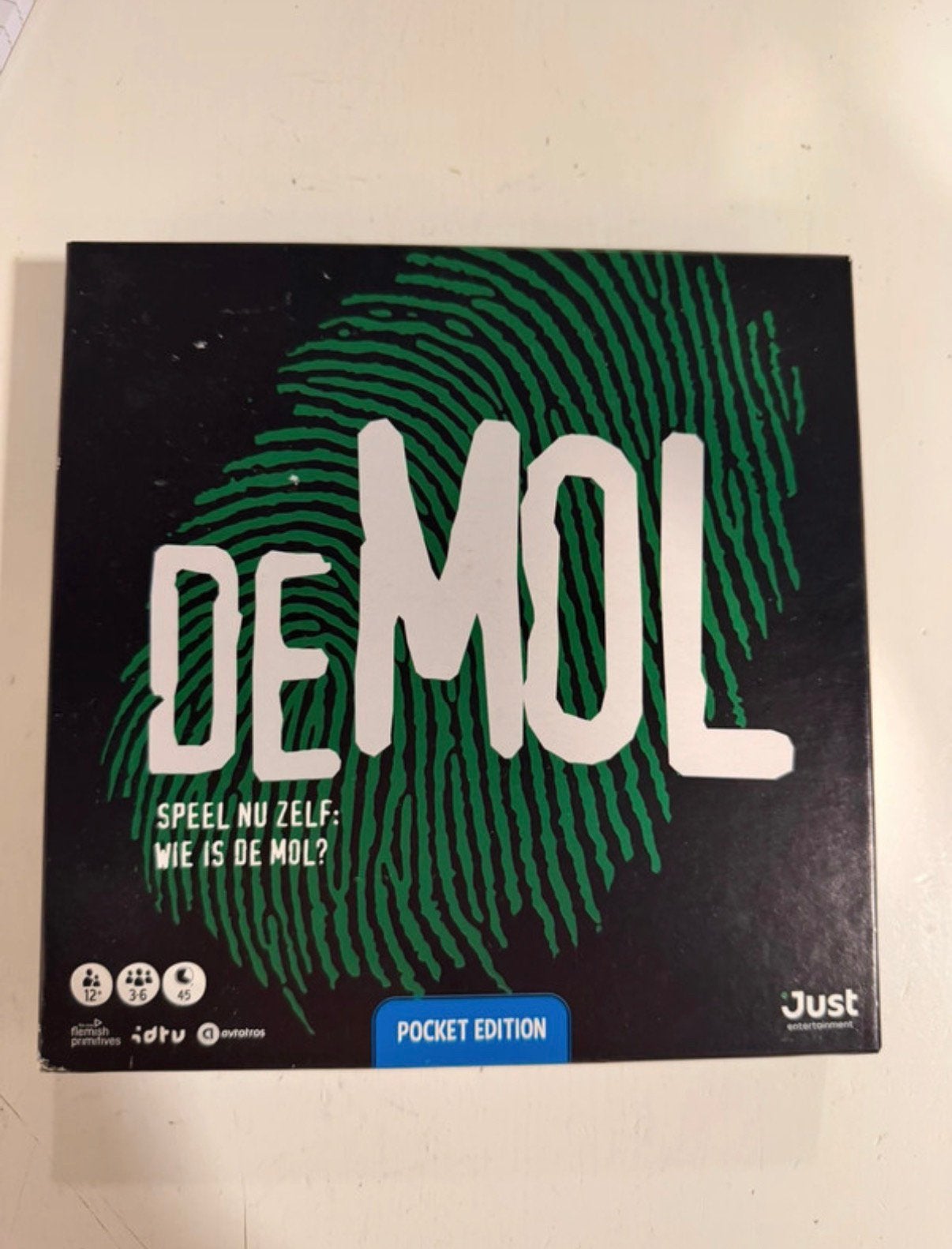 Wie is de Mol? Pocket editie spel, Drie of vier spelers, Ophalen of Verzenden, Zo goed als nieuw