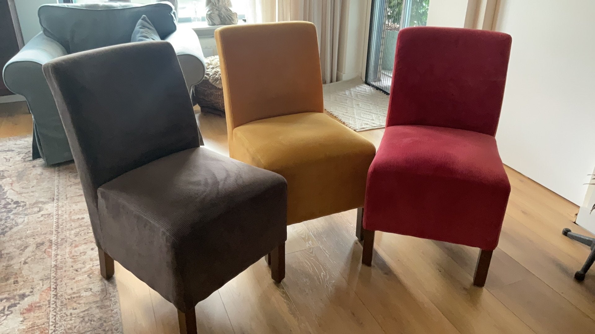 Eetkamerstoelen 3 stuks GRATIS ophalen., Ophalen, Gebruikt, Minder dan 75 cm, Stof