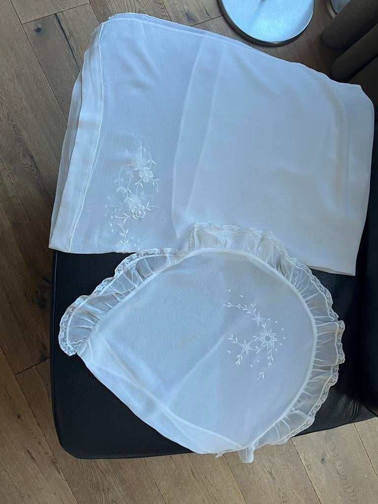 Brocante baby kussensloopje en lakentje 60 jaar oud, Ophalen of Verzenden