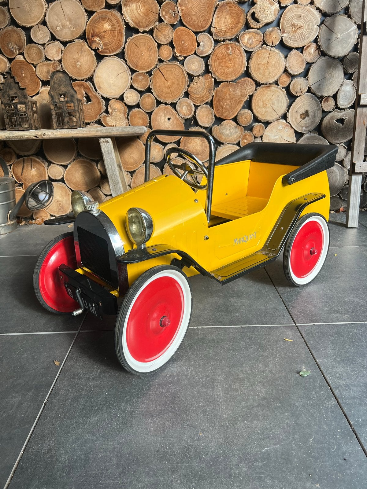 Brum Marquant Gele Trapauto, Ophalen, Zo goed als nieuw