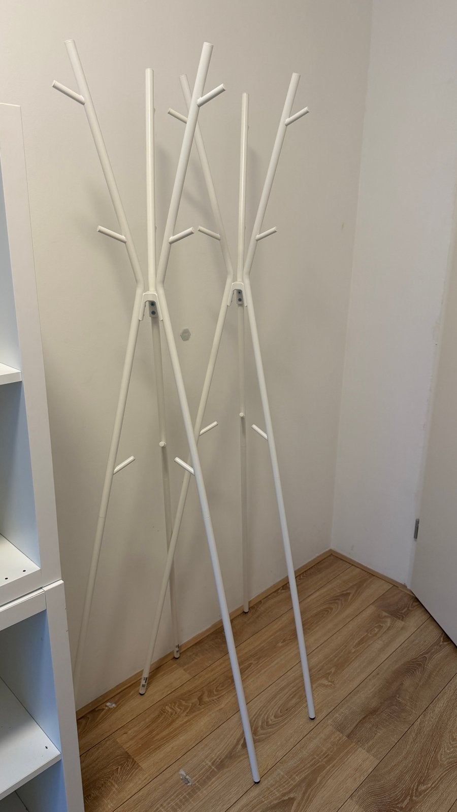 2 IKEA EKRAR kapstok wit - meerdere beschikbaar, Ophalen, Gebruikt, Metaal, Staande kapstok