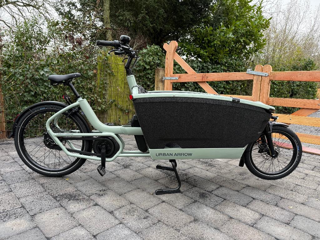 Urban Arrow Family — vanaf €3.599 — mét garantie, Fietsen en Brommers, Fietsen | Bakfietsen, Elektrisch, Zo goed als nieuw, 2 kinderen